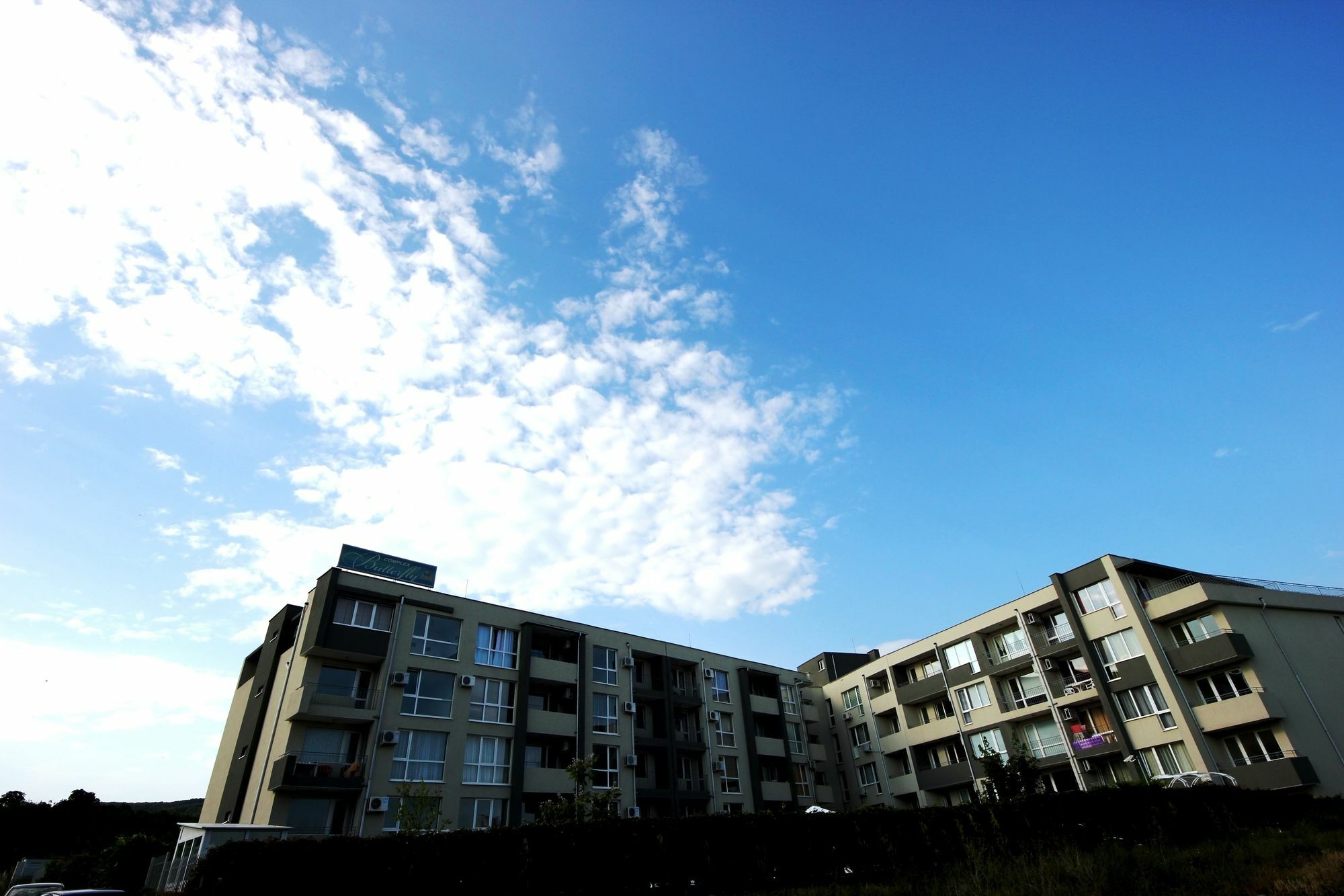 Menada Butterfly Apartment Sveti Vlas Exterior photo