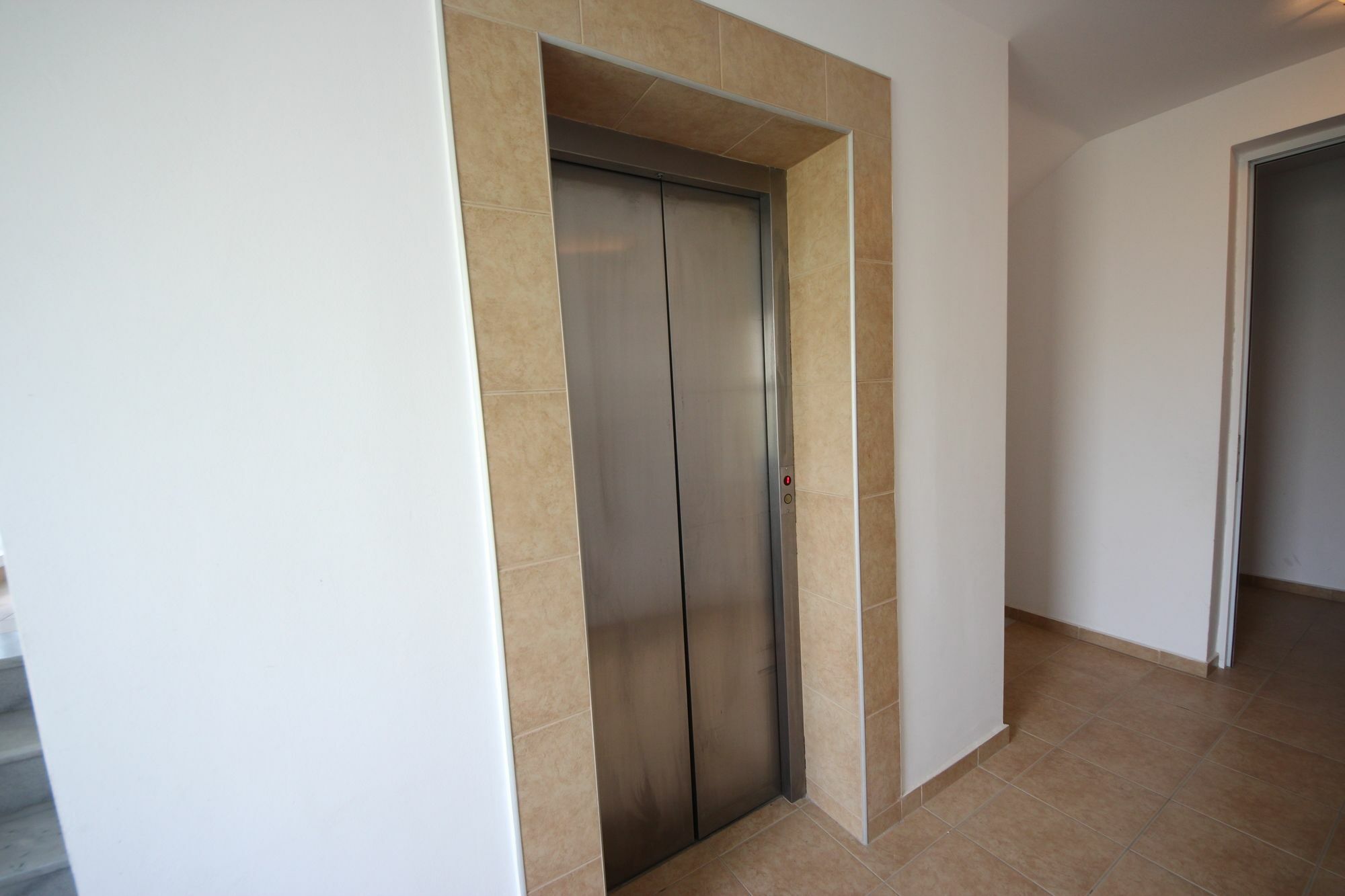 Menada Butterfly Apartment Sveti Vlas Exterior photo